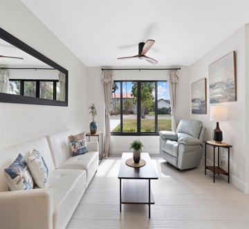 Sunshine Dock House