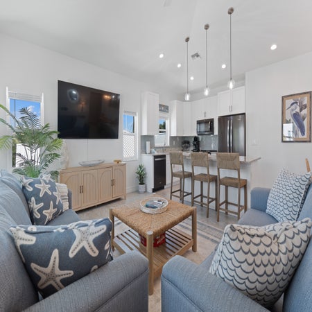 Pearl Street Retreat