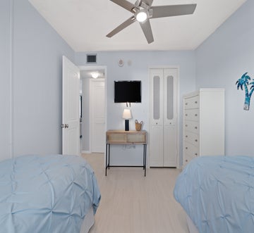 Sunset Condo #502