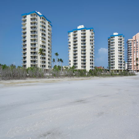 Estero Beach & Tennis Club-Penthouse 3A