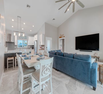 Shella Close To The Beach