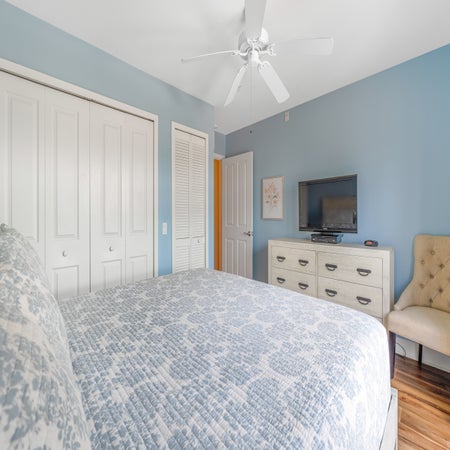 Harbour House 215