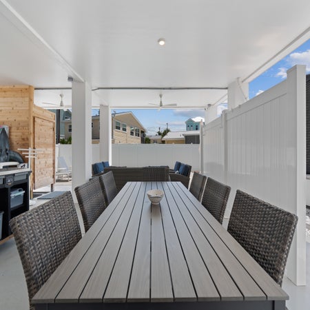 Mod Cottage