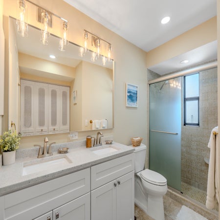 Island Winds Penthouse 1