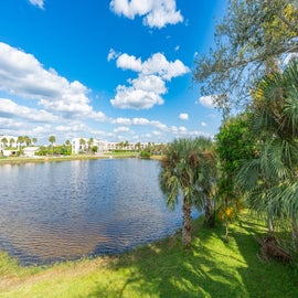 Stroll along the lake.