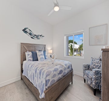 Pearl Street Retreat