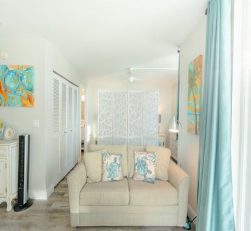 Estero Beach & Tennis 807-C