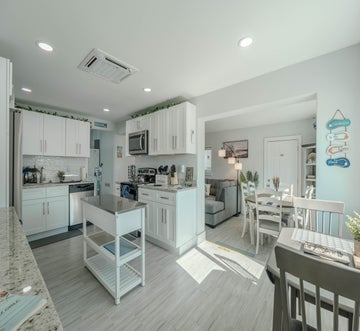 The Blue Heron Hideaway