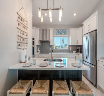 Shella Close To The Beach