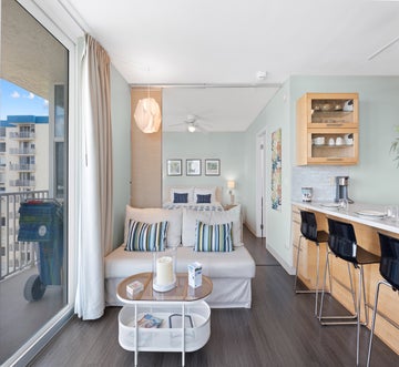 Estero Beach & Tennis 908-B