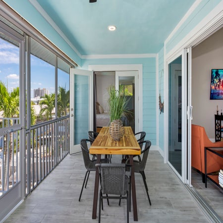 Harborside on Palermo