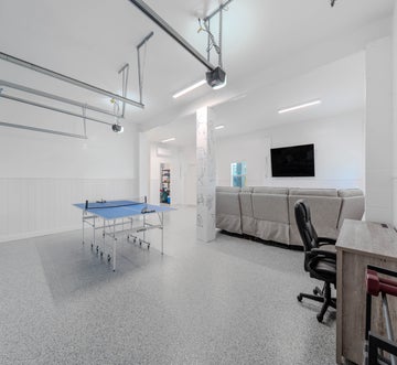 Shella Close To The Beach