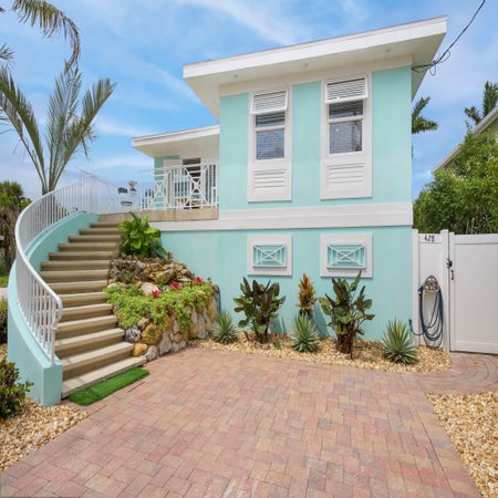 Marilyn's Beach House