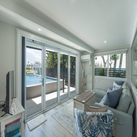 Curlew Beach Cottage