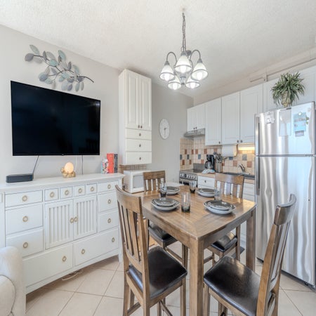 Estero Beach & Tennis Club-Penthouse 3A