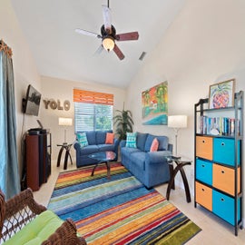 Vaulted ceiling Living Room with sleep sofa