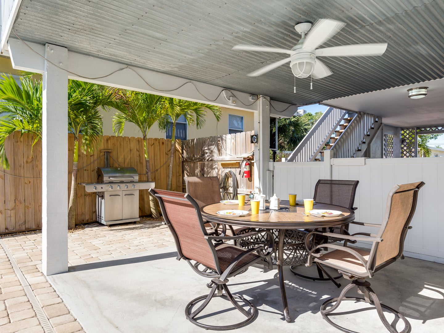 Outdoor patio with bbq grill