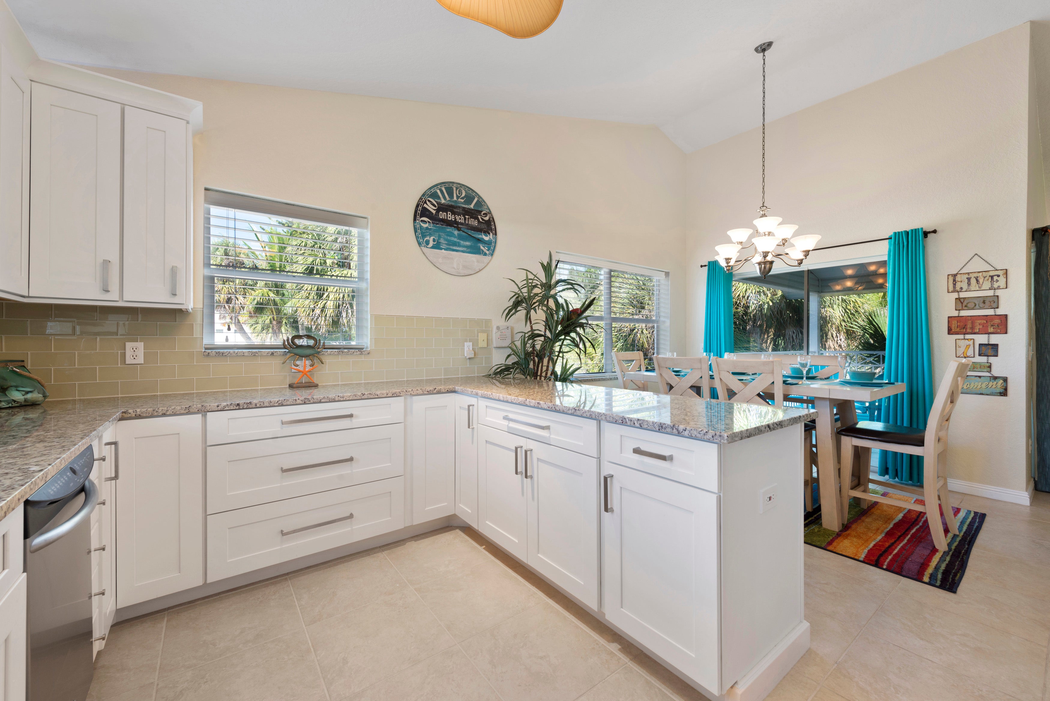 kitchen with loads of counter space