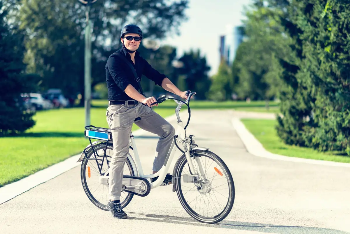 Fox E-Bikes