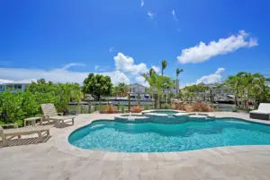 Island Waters Hero Shot