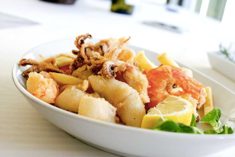 Top-Restaurants-in-Fort-Myers-Beach-FL-Seafood